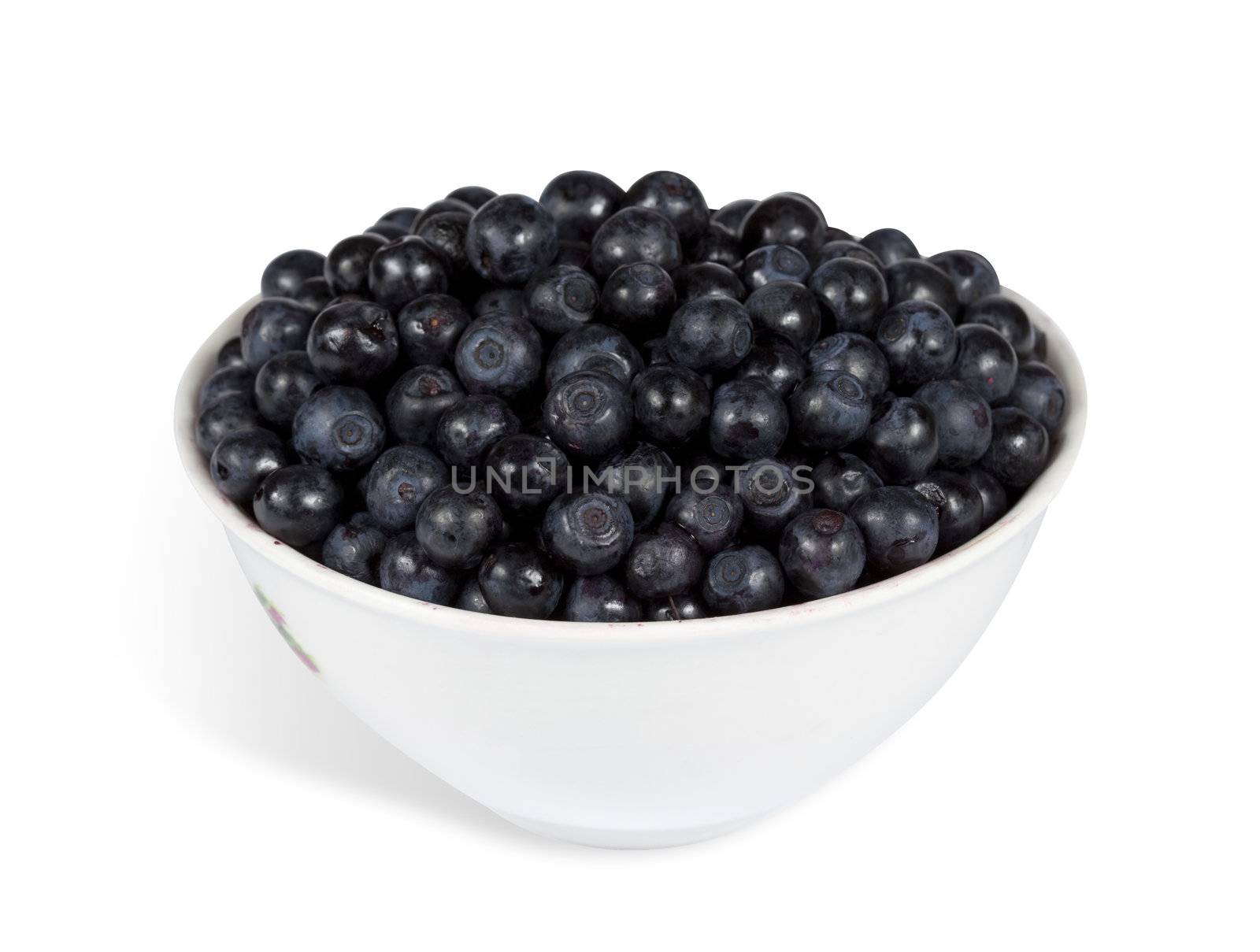 Blueberries isolated on white with clipping path