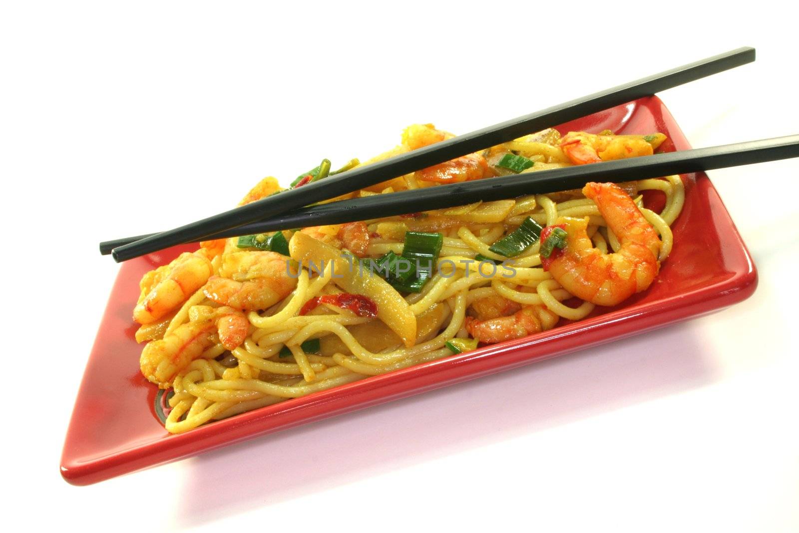 noodles with Asian prawns on Asian dishes