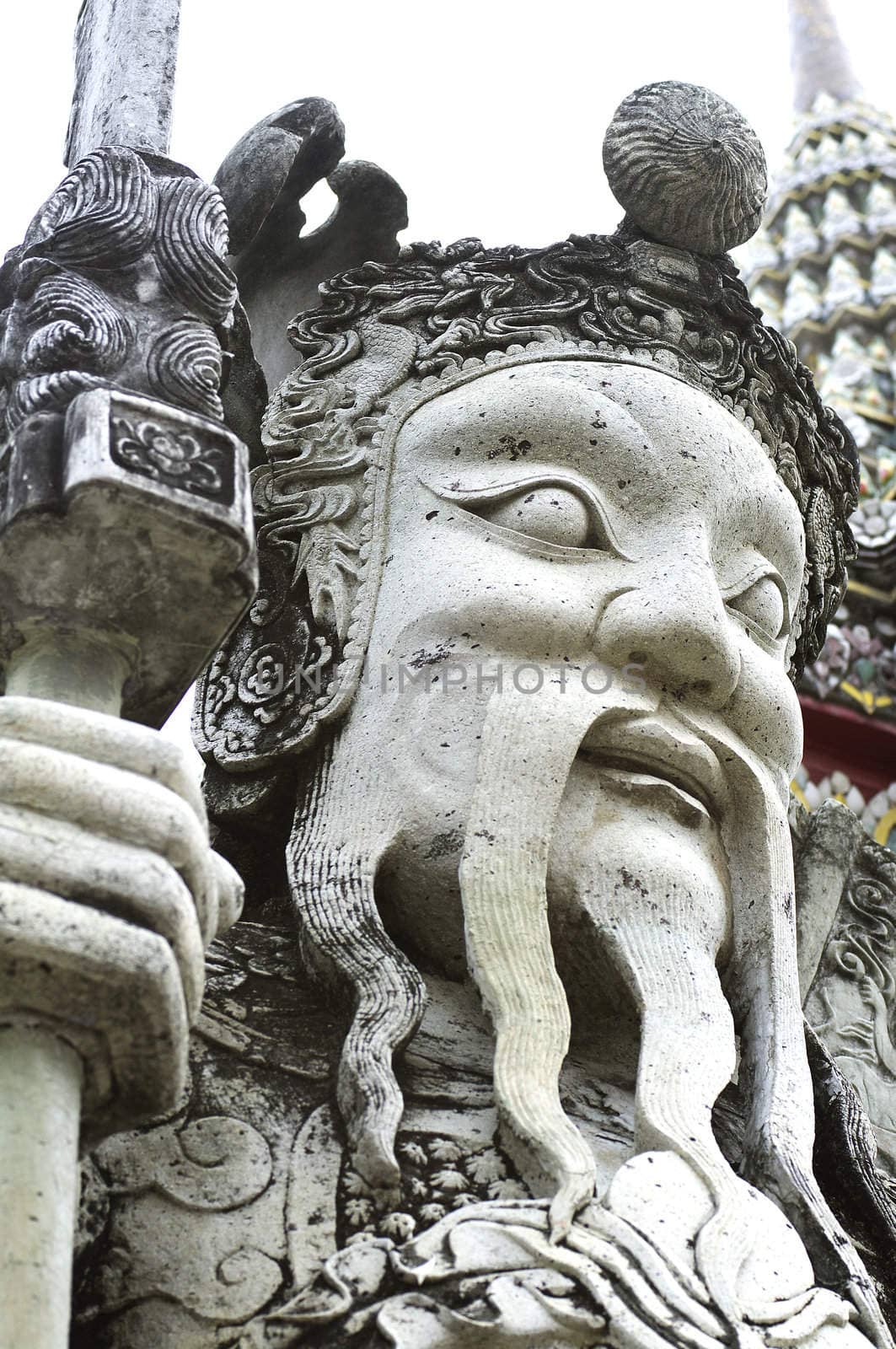 gaardian statue in thai temple by BeeManGuitarRa