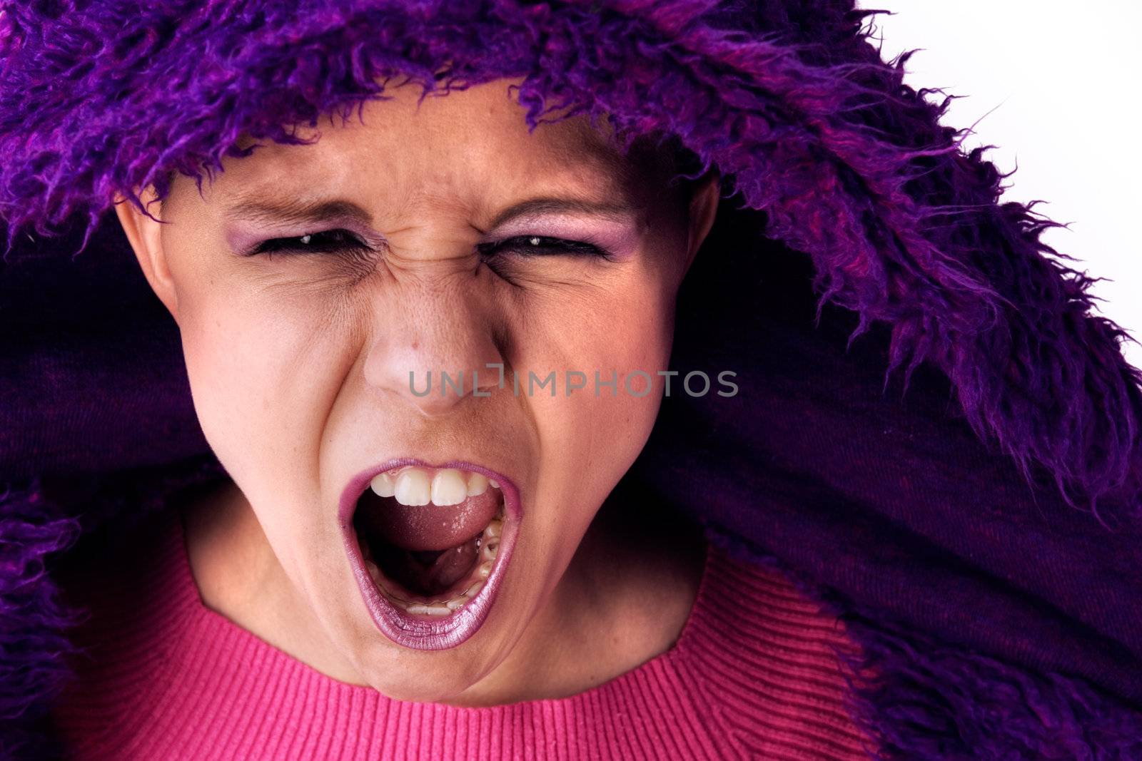 Agressive screaming woman by DNFStyle