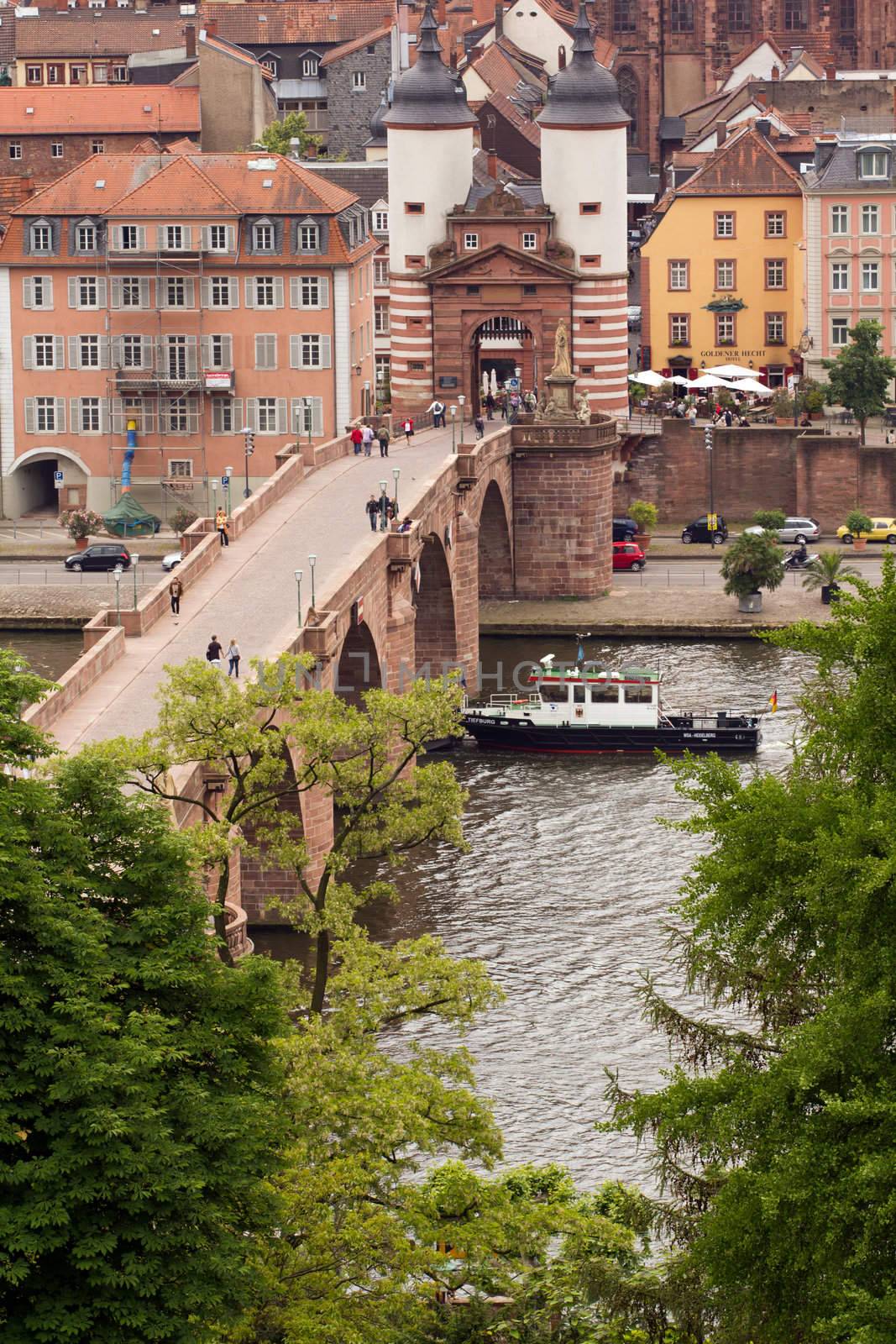The 'Alte Br�cke' or Old Bridge of Heidelberg, Germany
