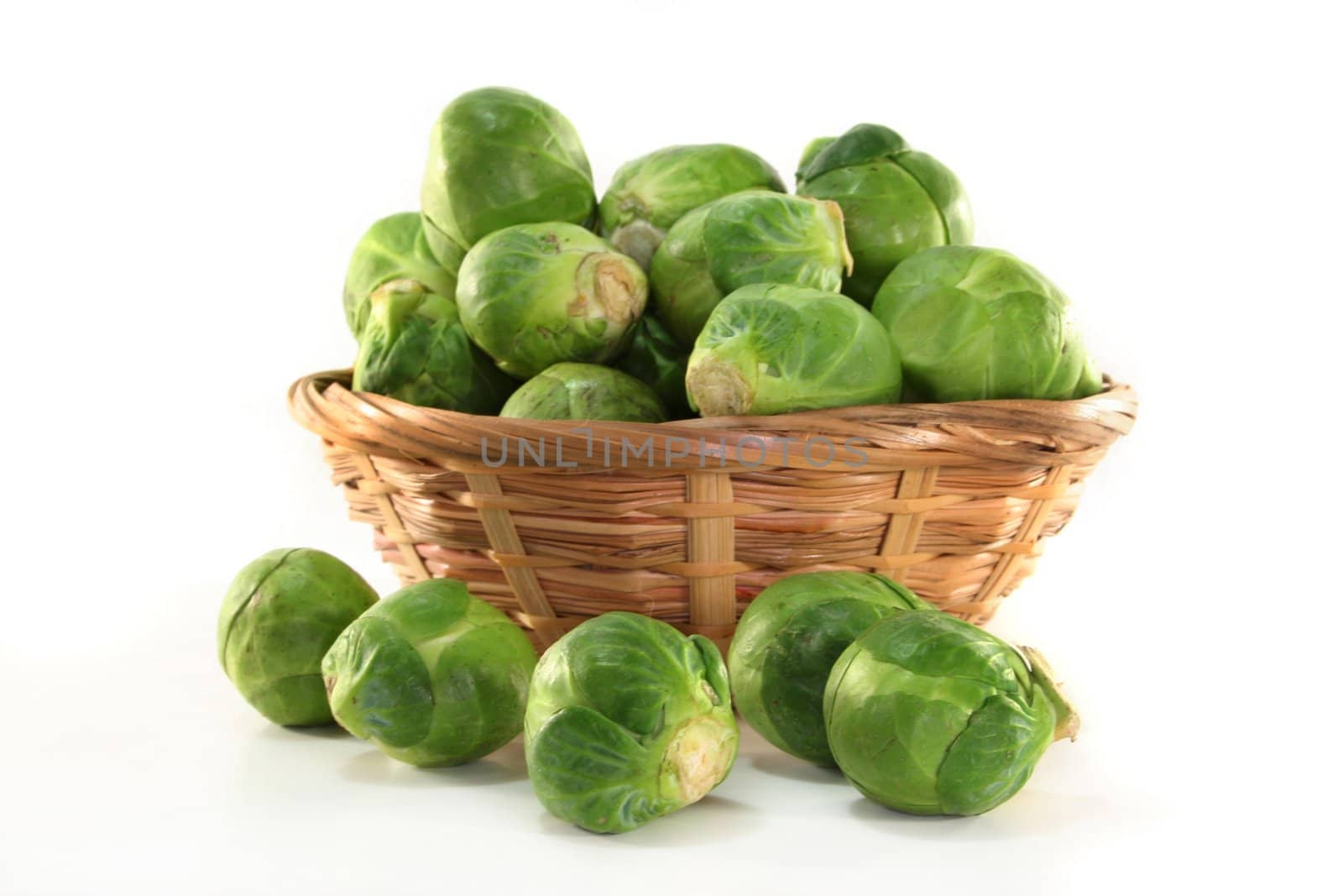 Brussels sprouts by silencefoto