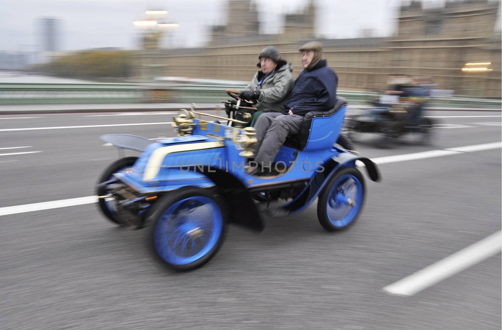 London to Brighton Veteran Car Run 2011, Westminster Bridge