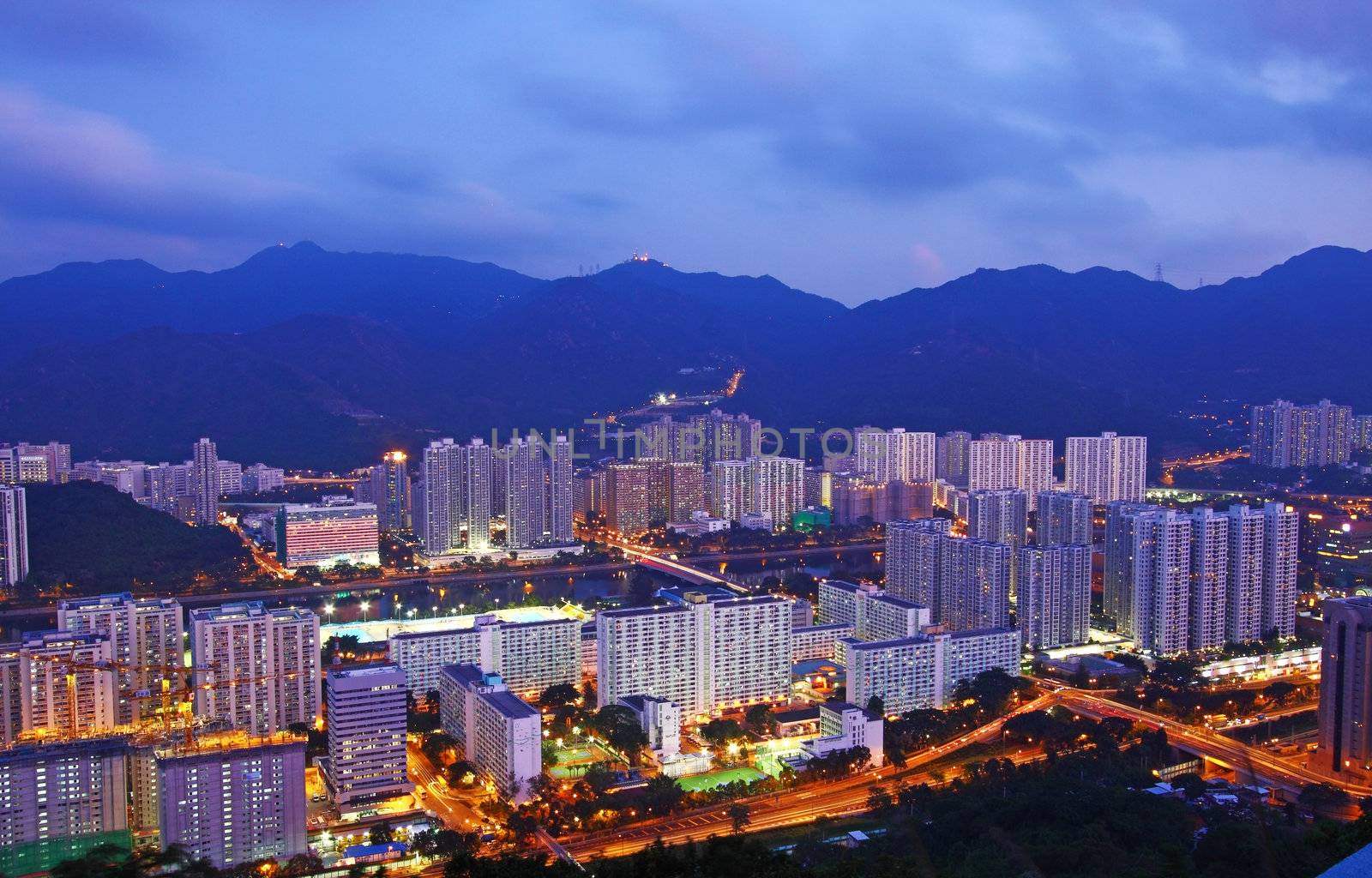 Hong Kong apartments at night by kawing921
