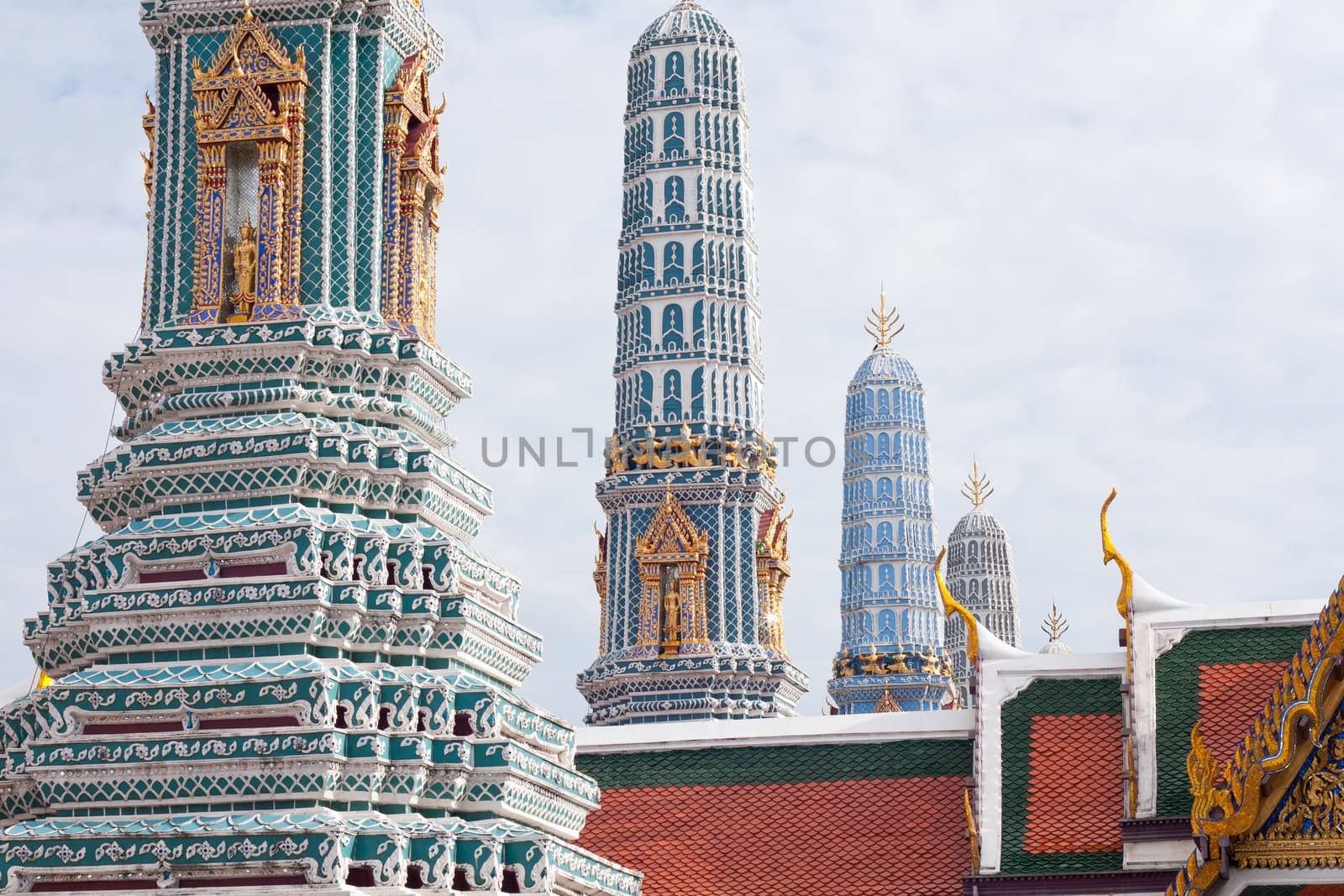 Giant Pagoda and the Temple of the attractions of Bangkok.