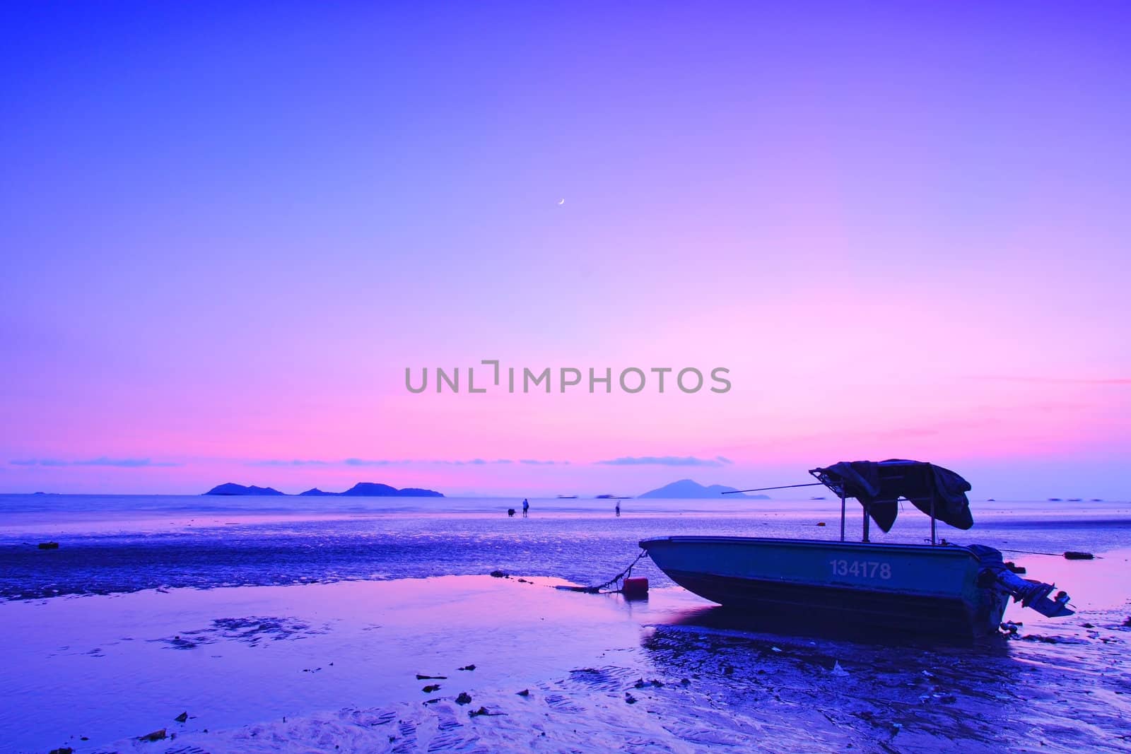 Sunset along the coast in Hong Kong