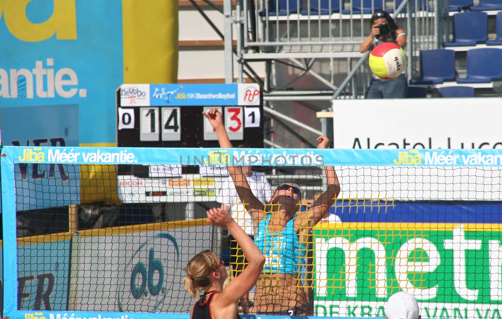 Finals of the Dutch championship beach volleybal in Scheveningen on August 30, 2008