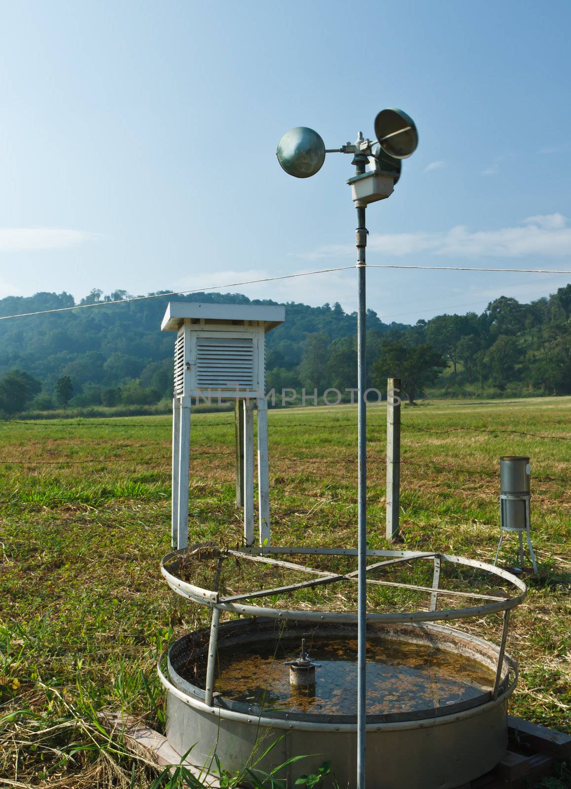 Anemometer station