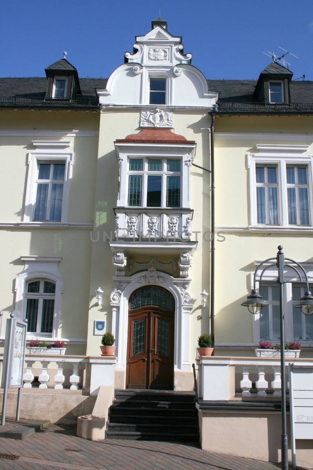 Teilansicht Altes Stadthaus in Birkenfeld,Deutschland Sitz des Bürgermeisters	
Partial view of Old Town House in Birkenfeld, Germany headquarters of the Mayor