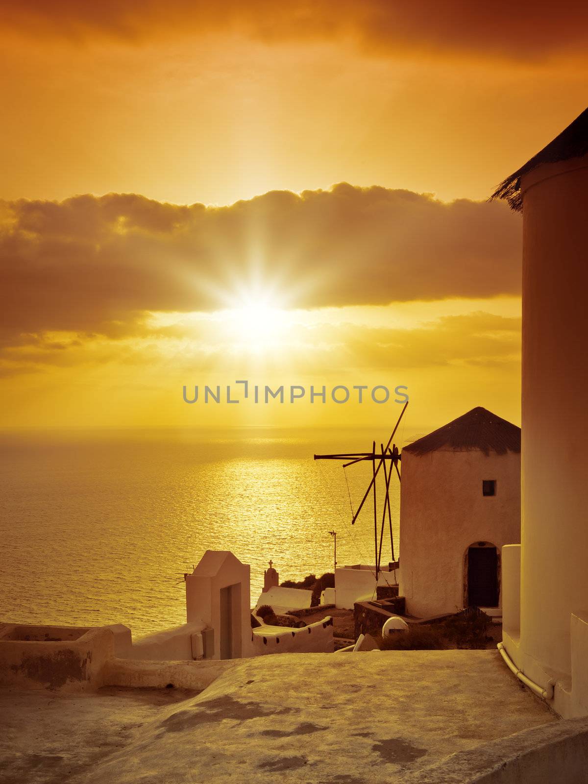An image of the sunset at Santorini island of Greece