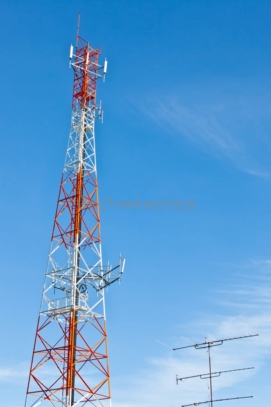 Communication tower by Suriyaphoto