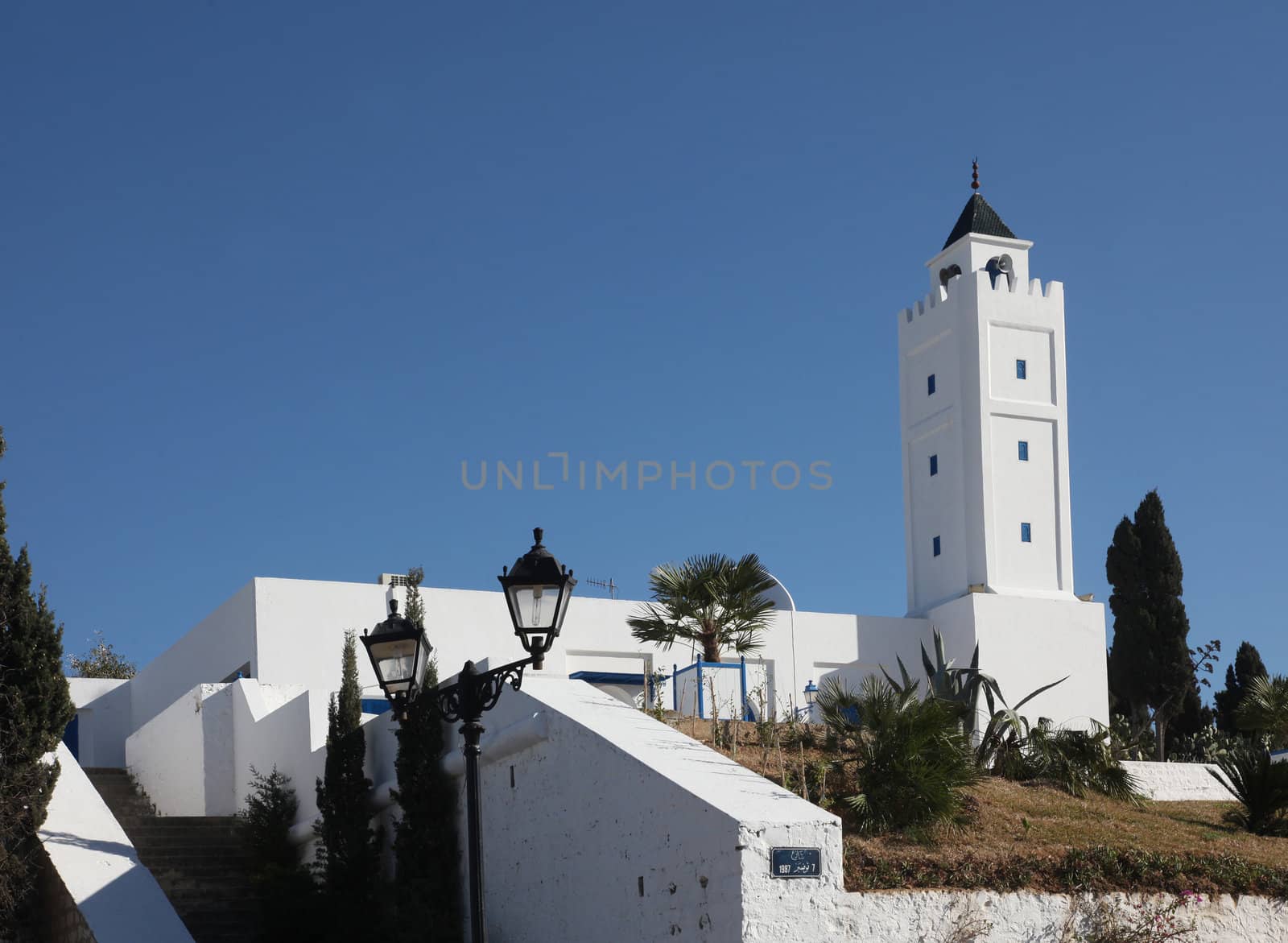 Sidi Bou Said, mosque by atlas