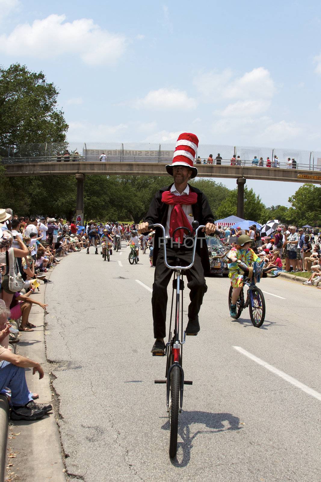 2011 Houston Art Car Parade 026 by rrcolejrphoto