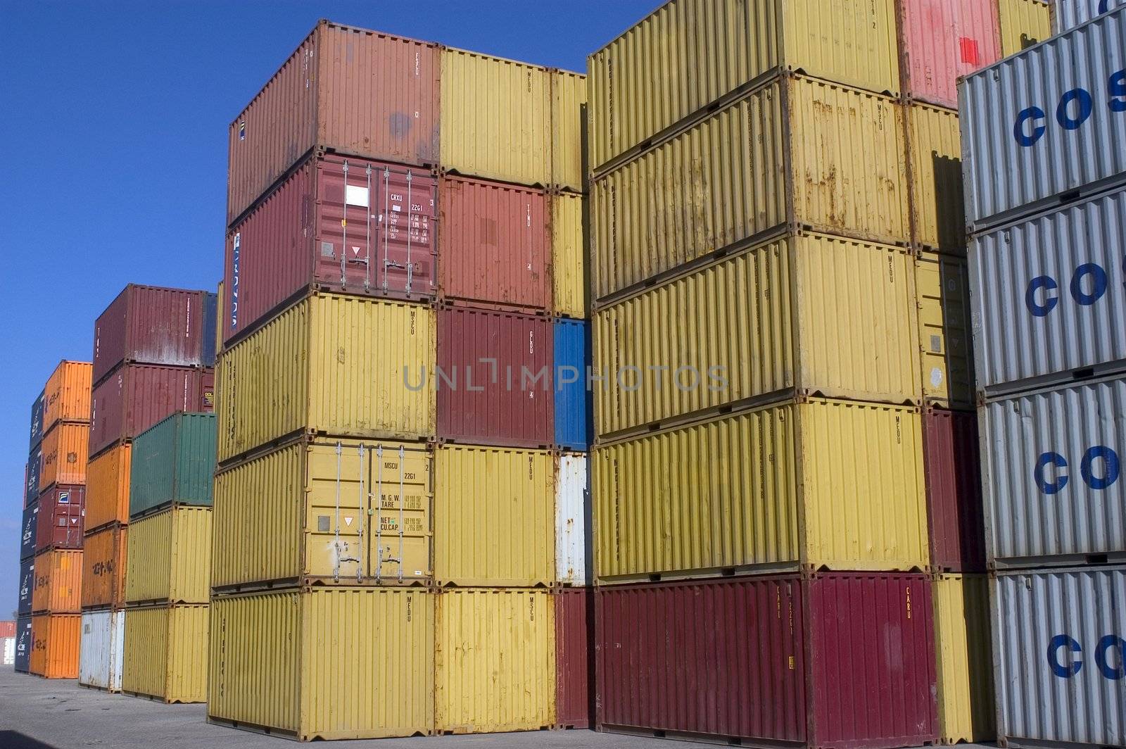 containers at the port for shipment by gillespaire