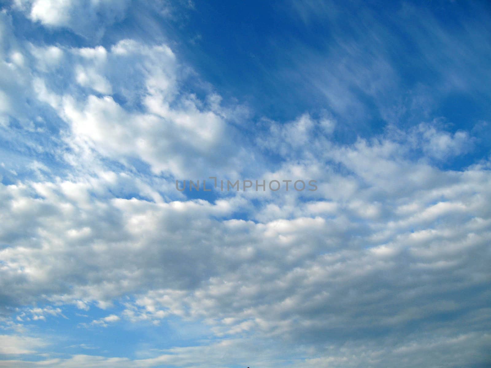 Clouds and the Bluesky by sculler