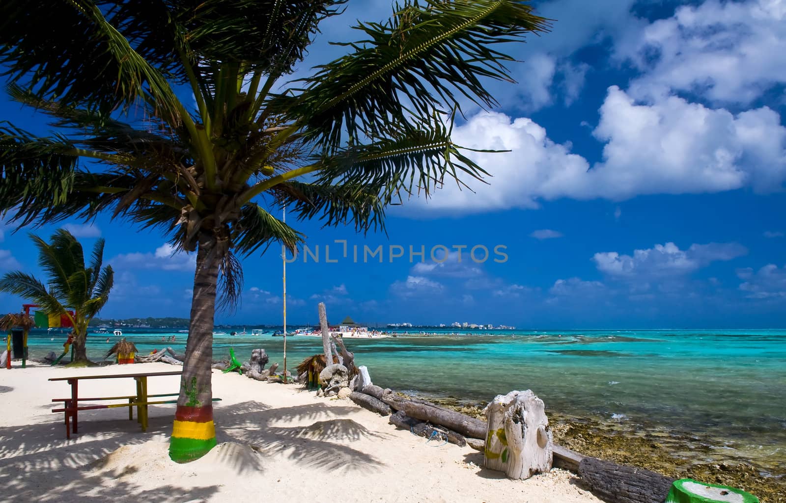 San Andres Island , Colombia by kobby_dagan