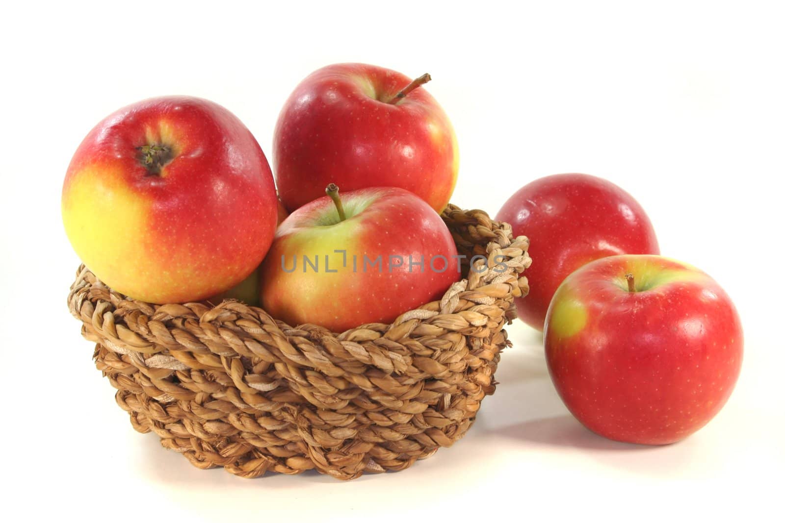 Apples in the basket by discovery