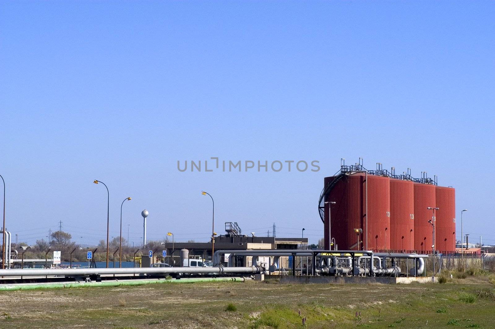 Petrochemical industry on the harbor industrial park of Fos on sea.