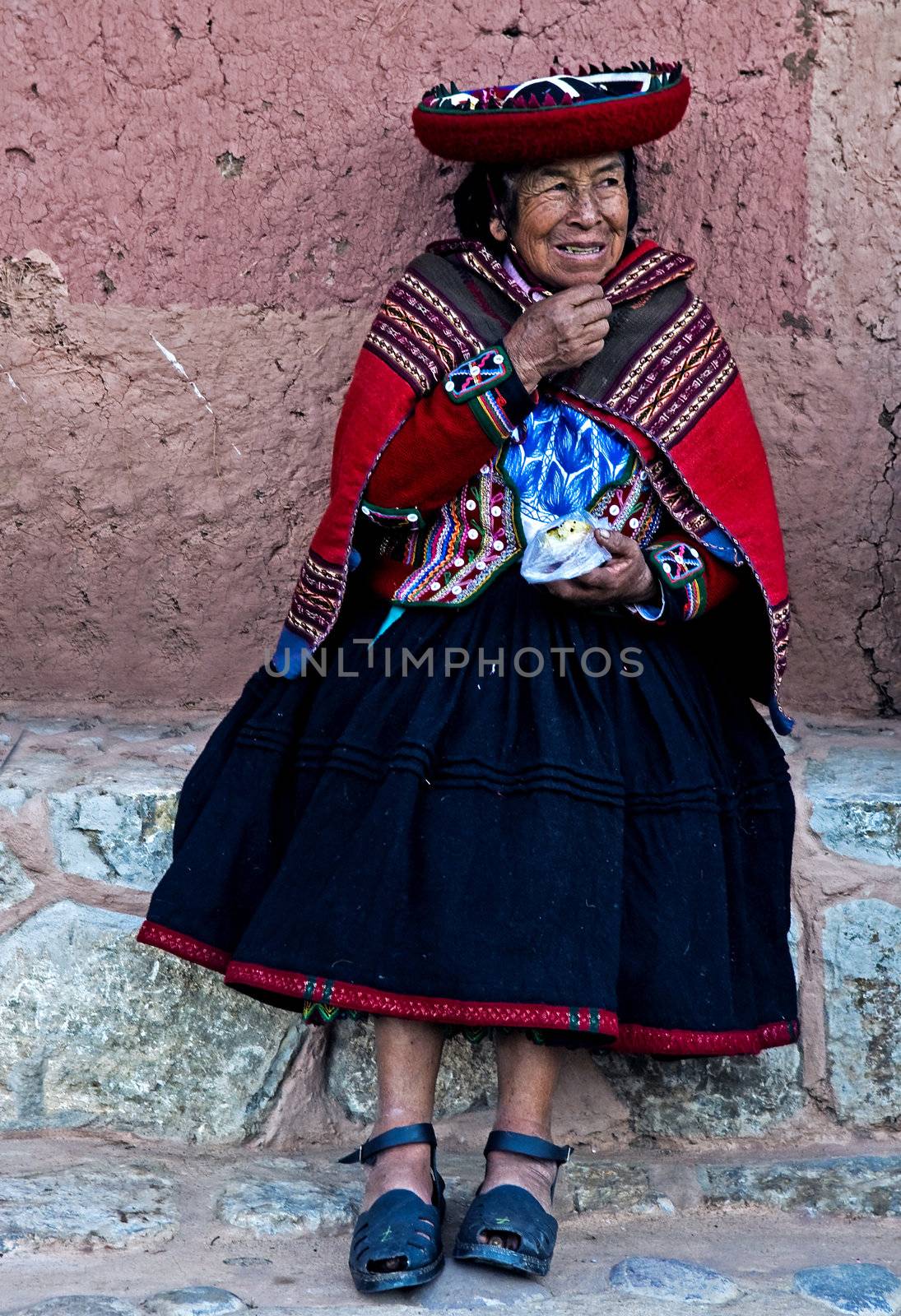 Peruvian woman by kobby_dagan