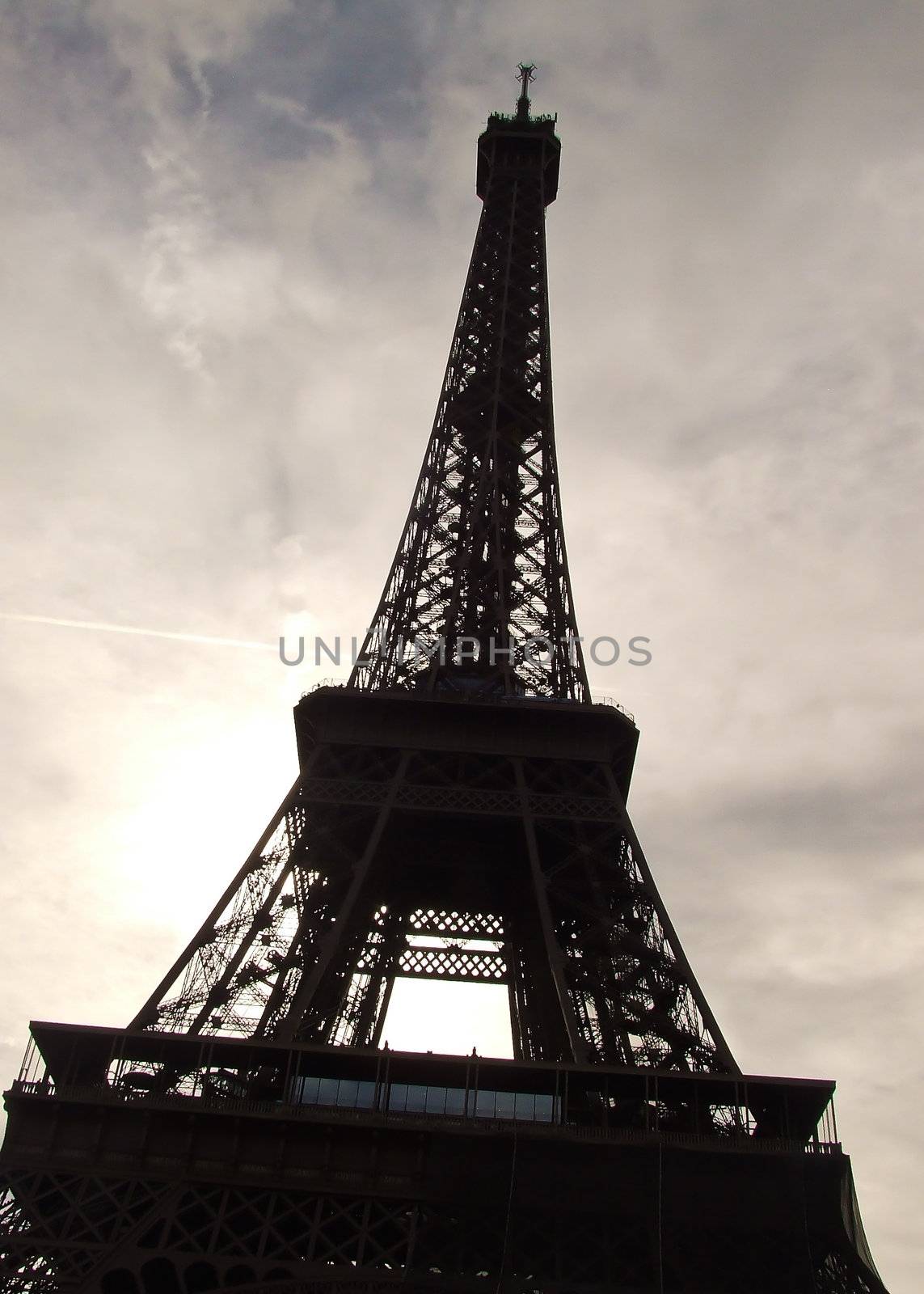 Tour Eiffel by fabriziopiria