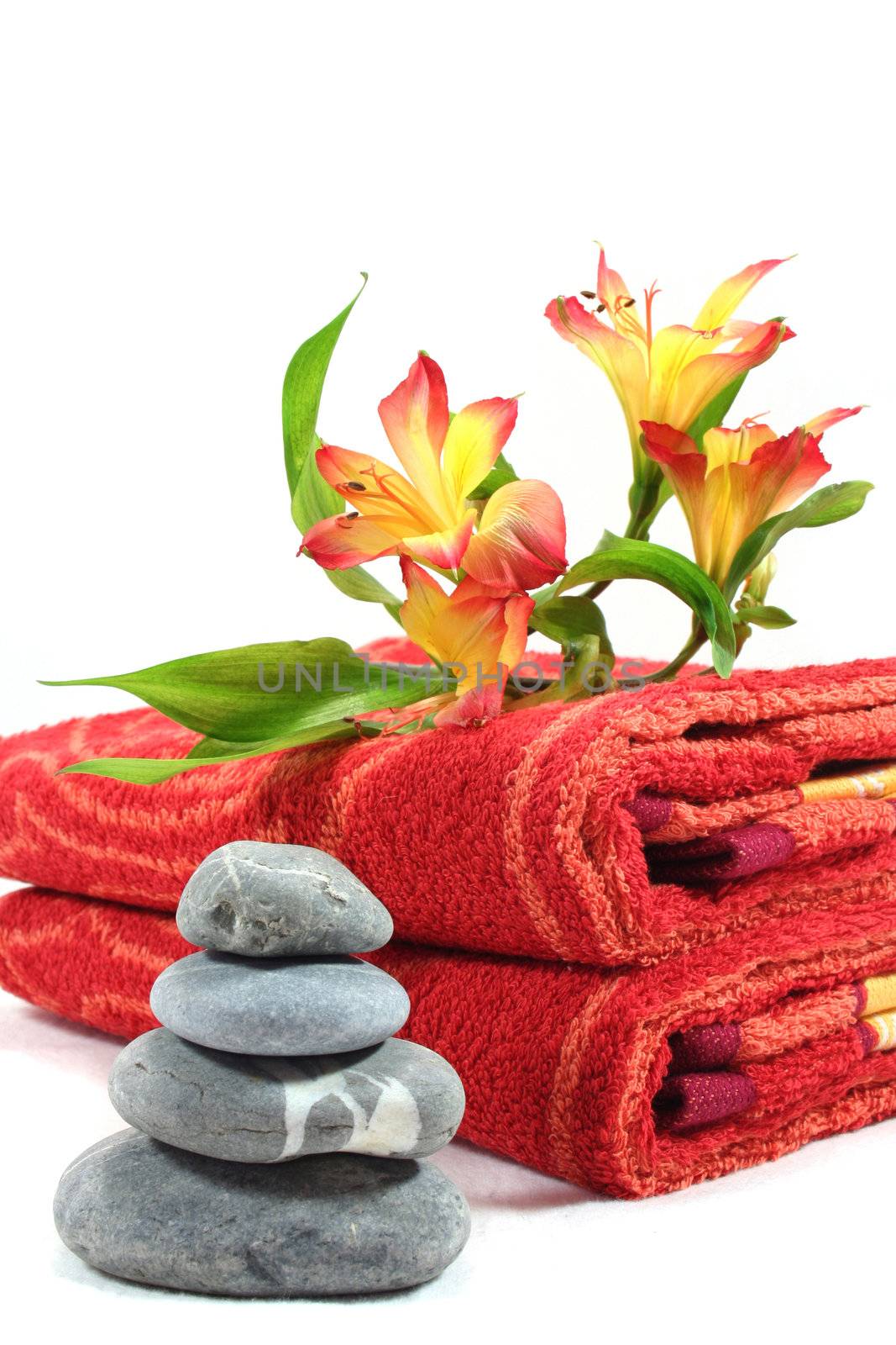 pebbles flowers and towels - body care