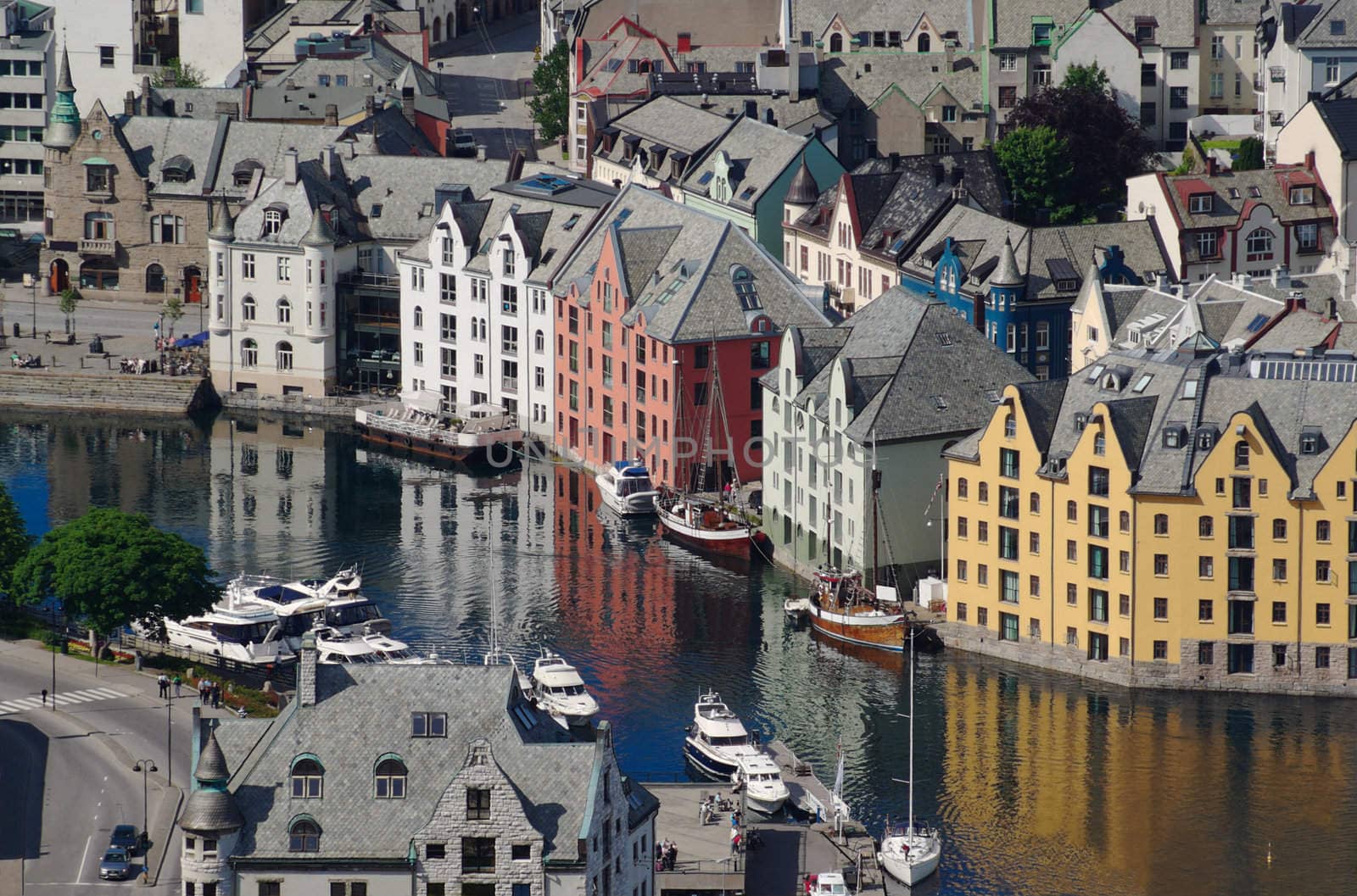 The inner harbour of the Norwegian port town of Aalesund. 
After a fire in the year 1904 the city was build up again in the architectural style of Art Nouveau (Jugendstil), which it is famous for.