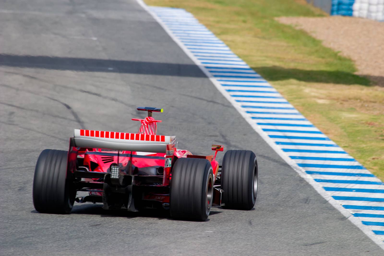 JEREZ DE LA FRONTERA, SPAIN - OCT 10: Luca Badoer of Scuderia Ferrari F1 races in a training session on October 10, 2006 in Jerez de la Frontera, Spain