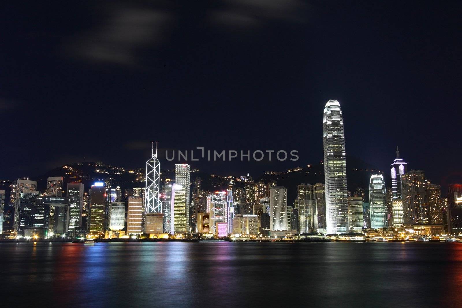 Hong Kong skyline at night by kawing921