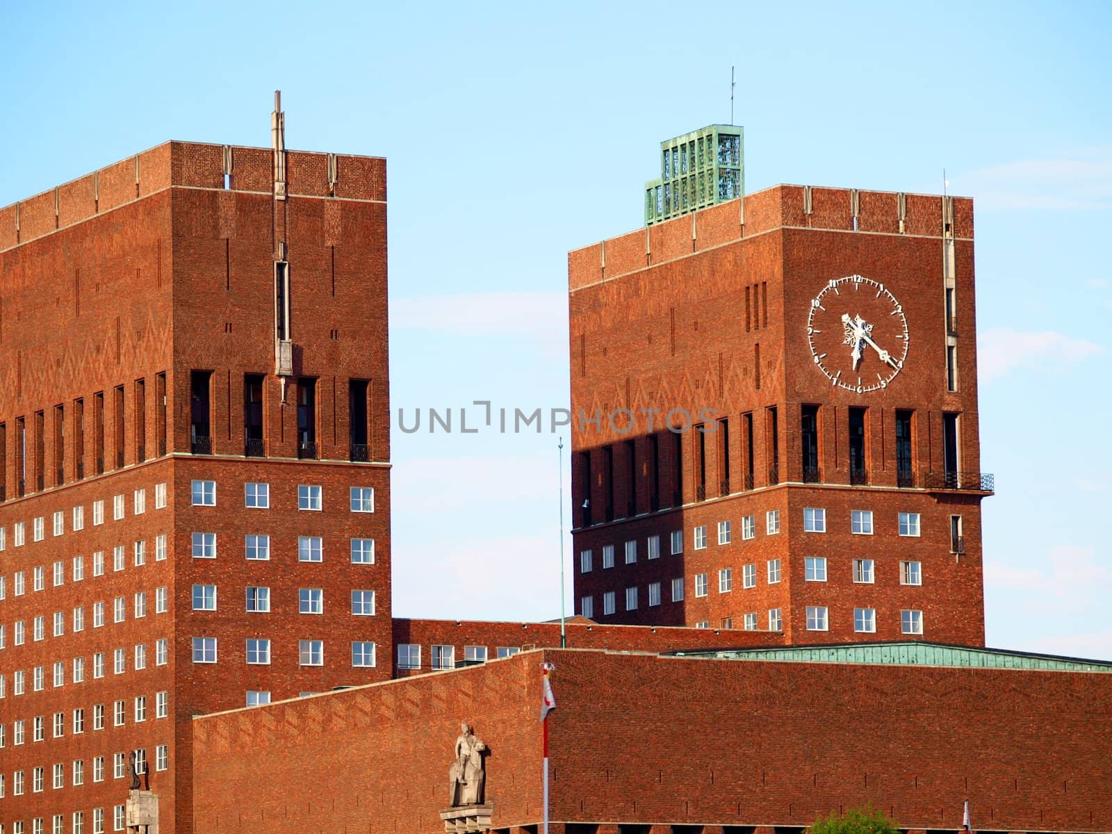 City hall in Oslo Norway, twin towers towards blue sky