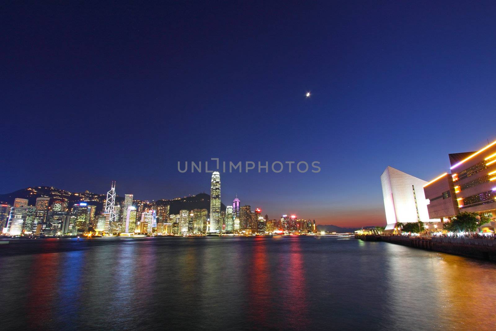 Hong Kong skyline at night by kawing921