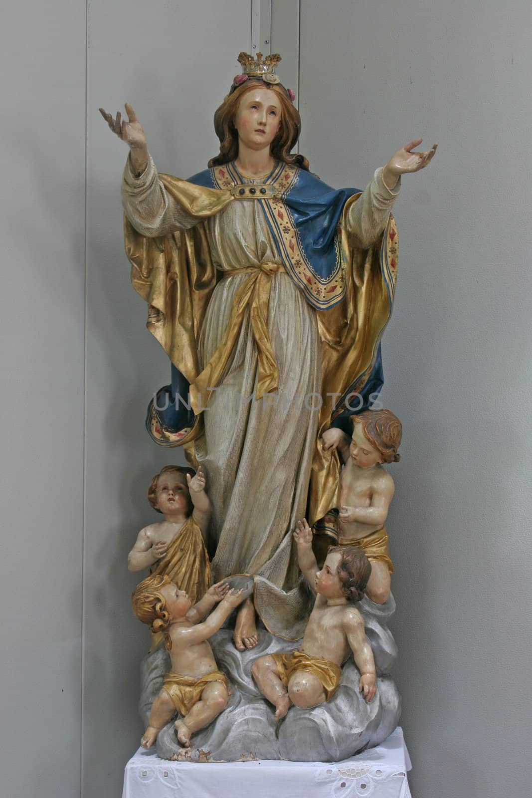 Assumption of the Virgin Mary by atlas