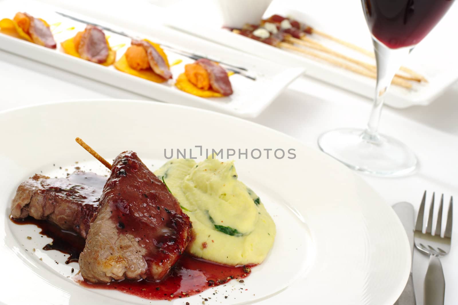 Meat with Red Sauce and Mashed Potato by ildi