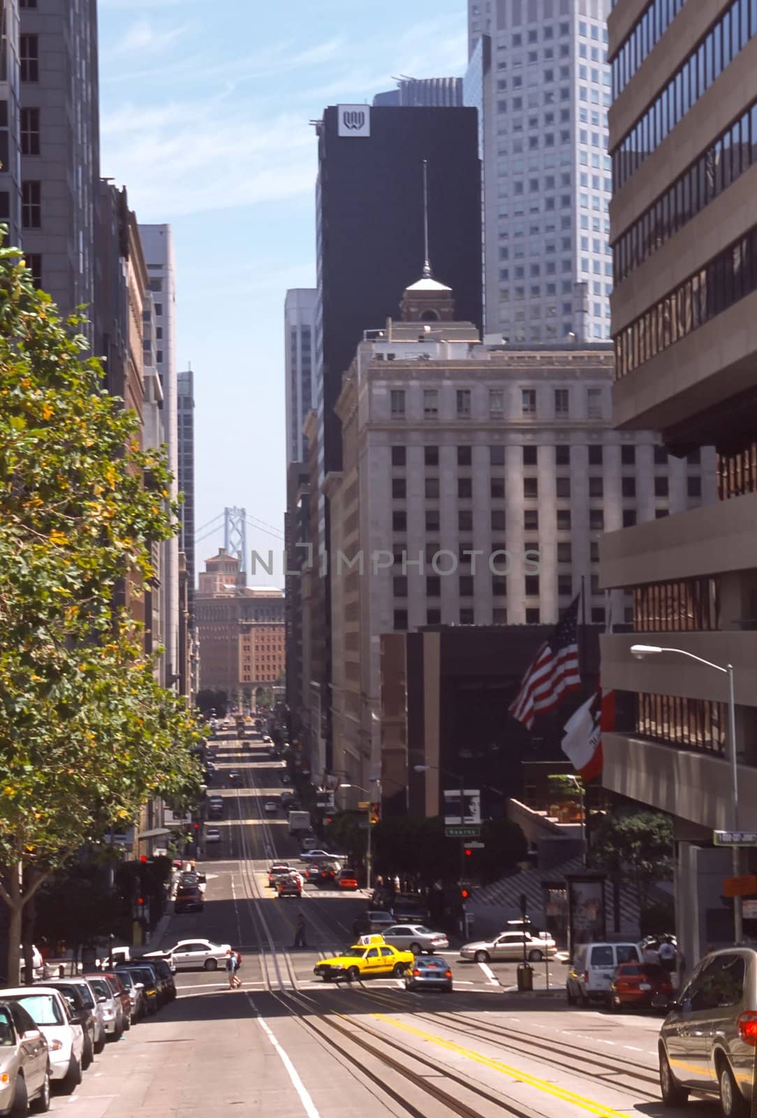 San Francisco's Chinatown is one of North America's largest Chinatowns. It is also the oldest Chinatown in the United States.