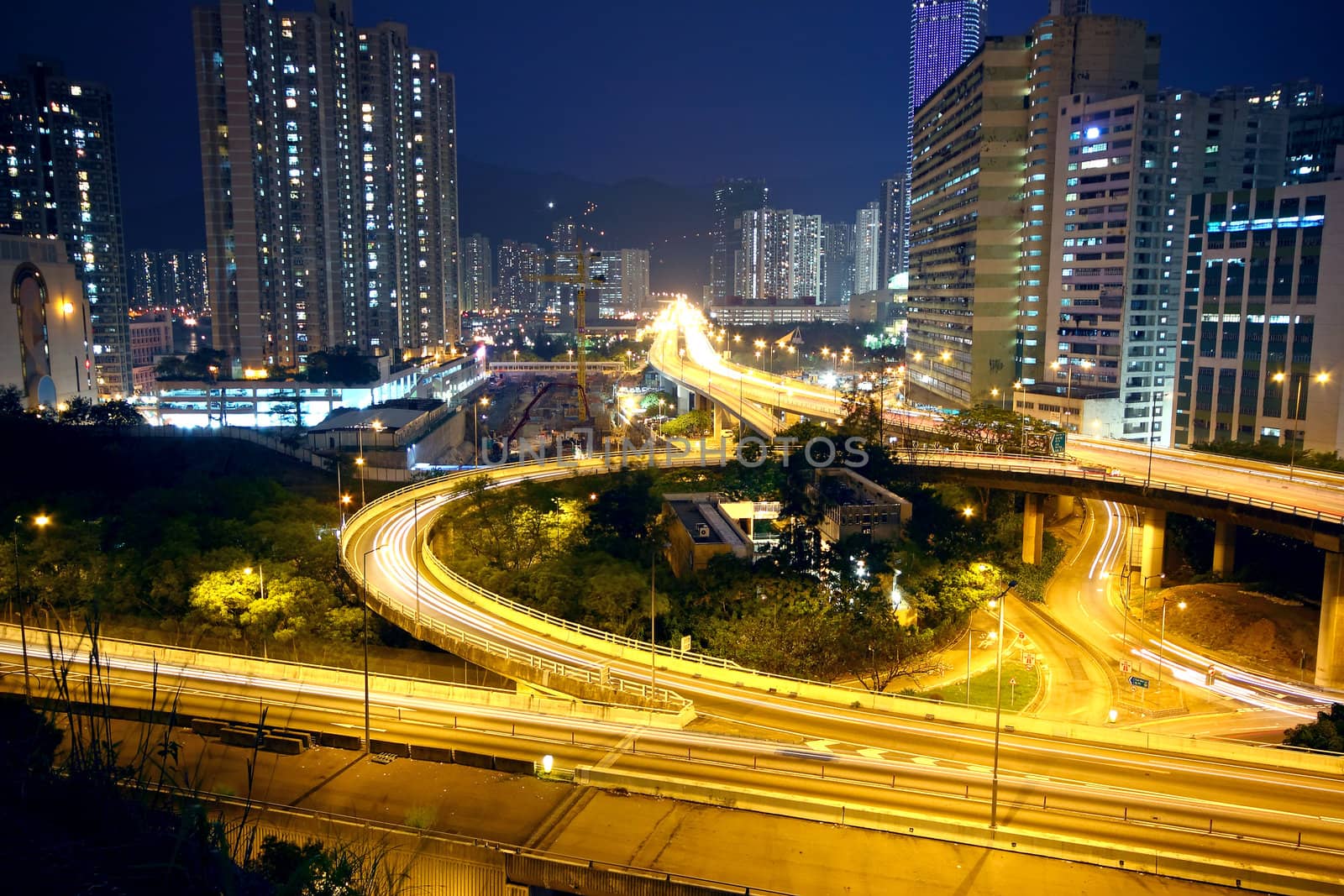 urban area dusk, busy traffic 