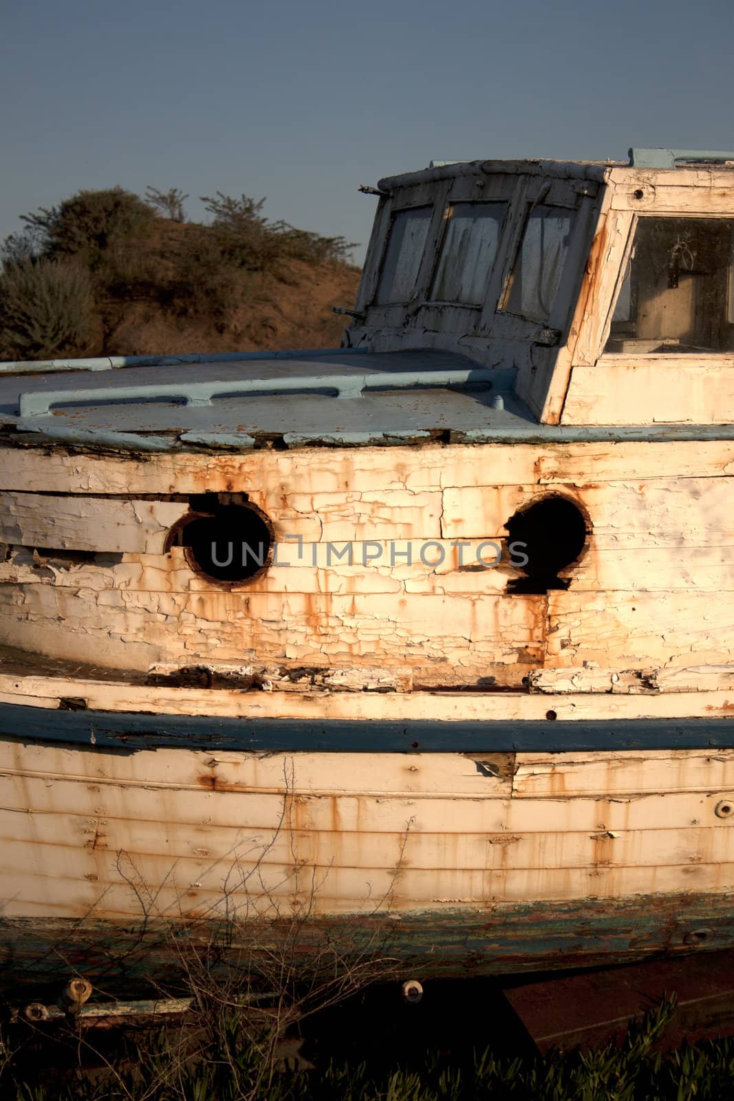 Wrecked boat on the beach