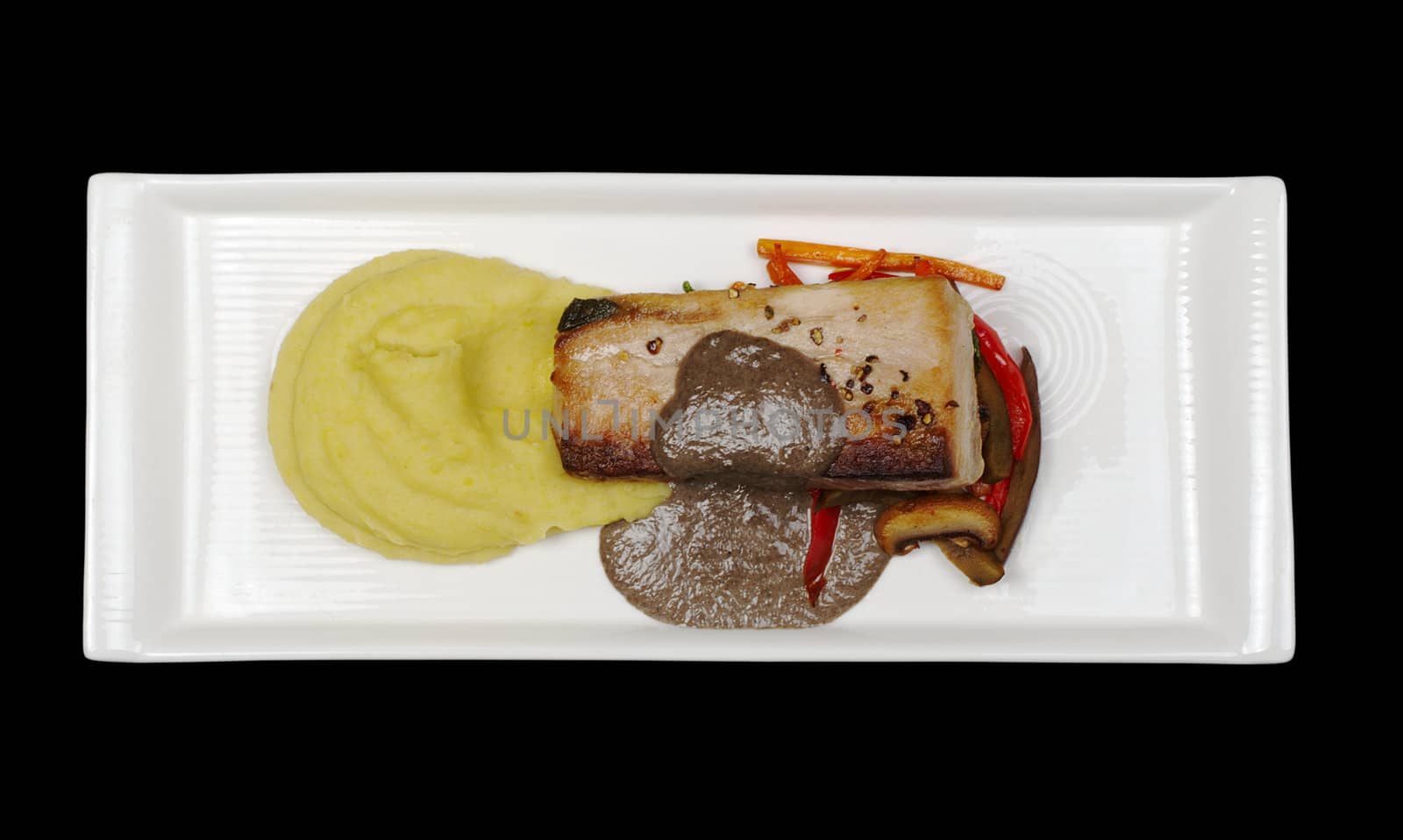 Main Dish: Mediterranean Tuna with Mashed Potatoes by ildi