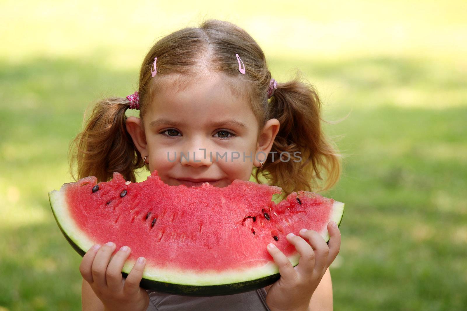 beauty little girl eat watermelon by goce