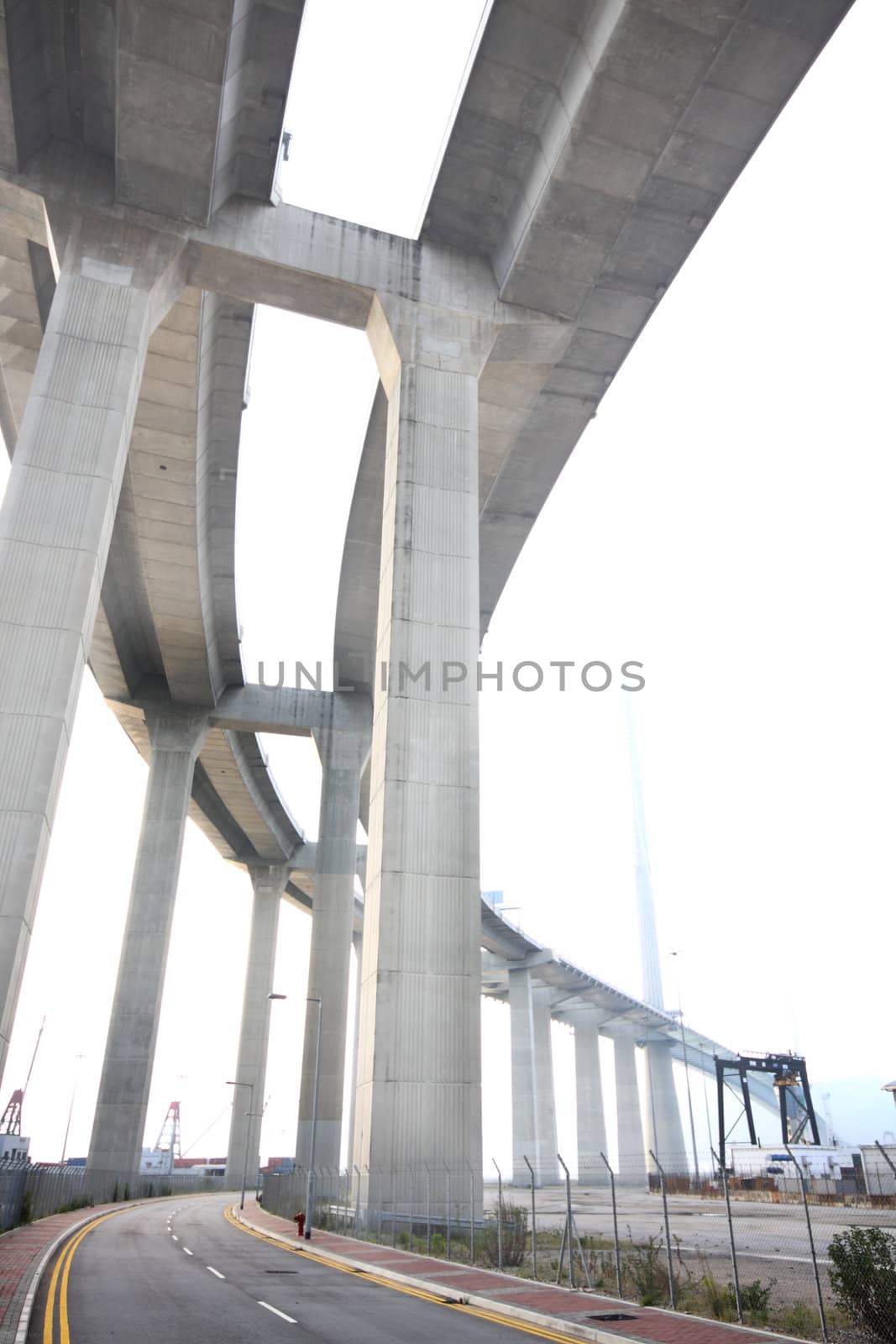 elevated express way at day time 