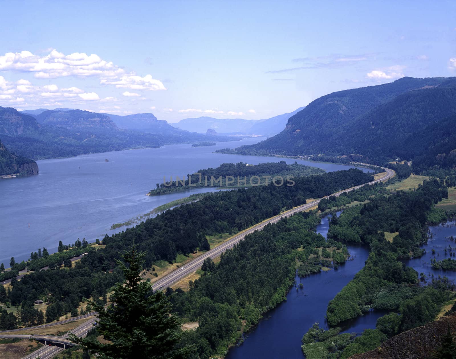 Columbia River Gorge in Oregon