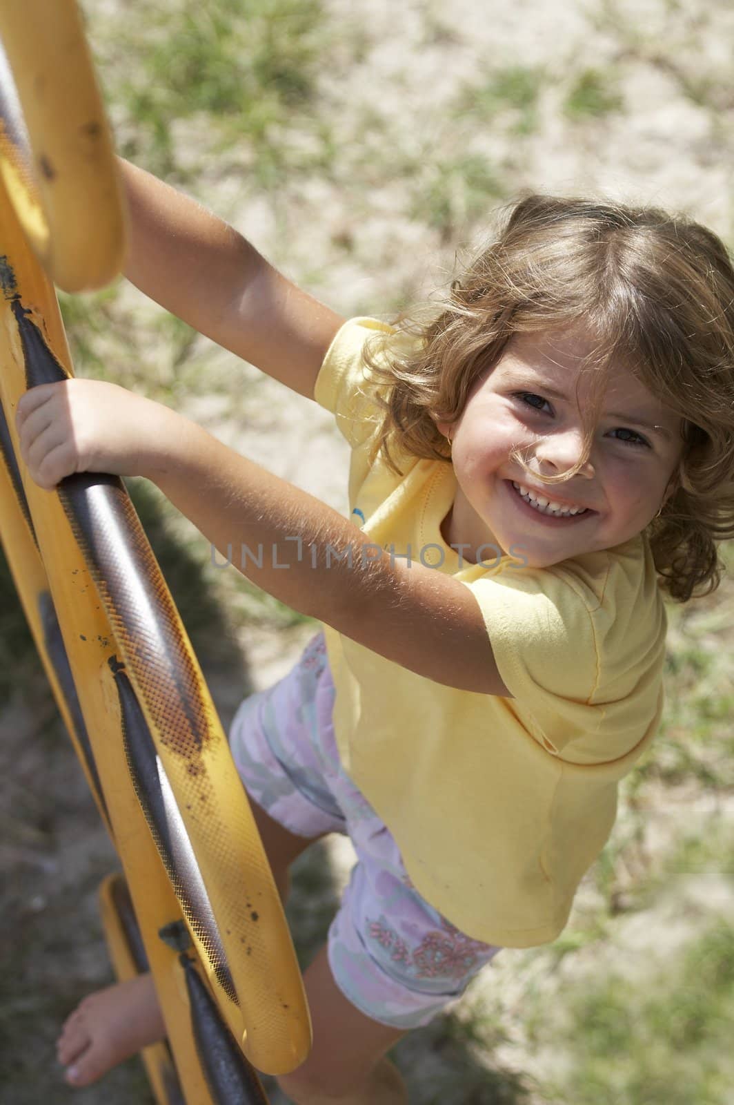 a picture of a cute little girl smiling