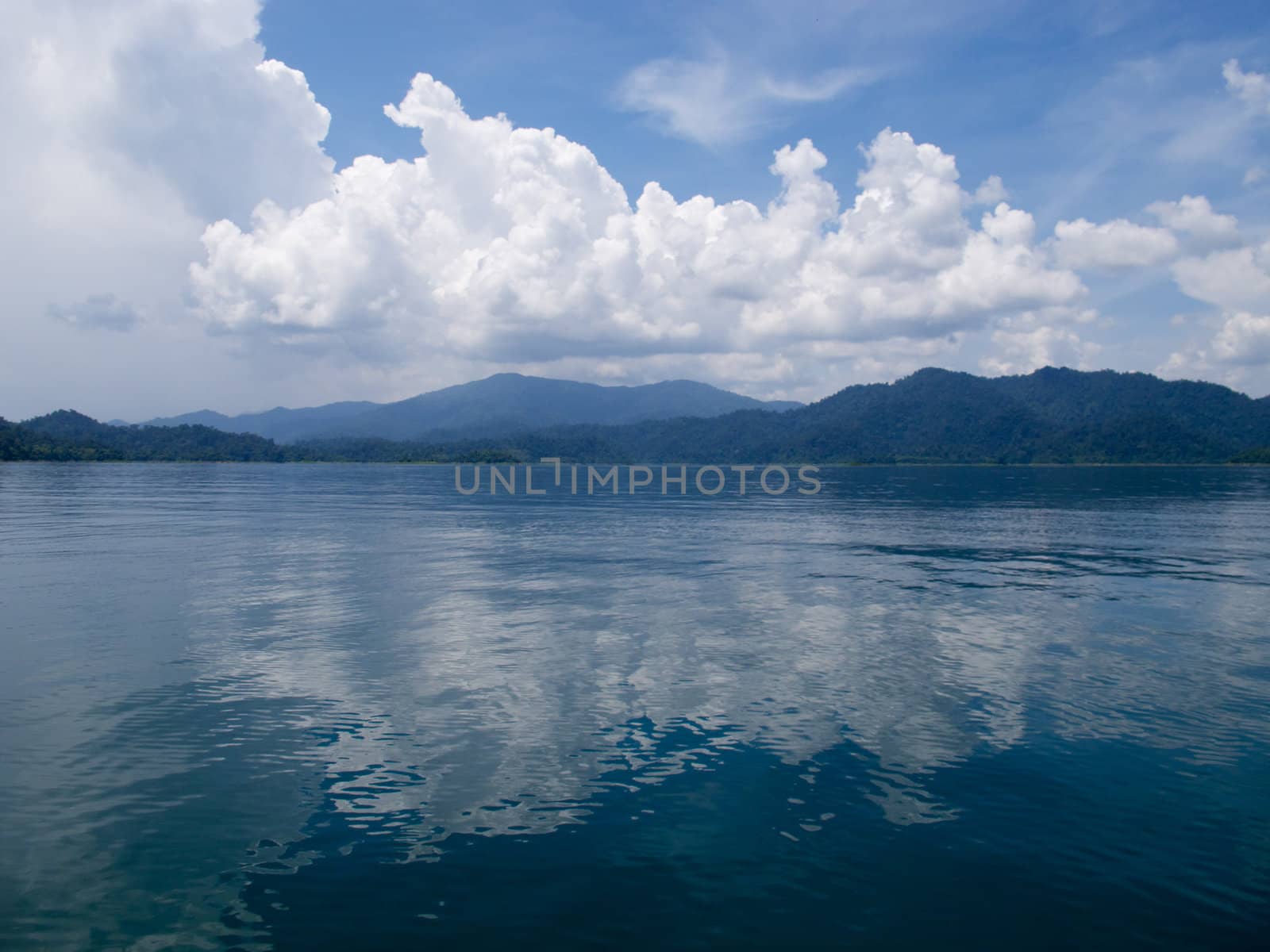 Cloud, Sky, Mountain and Ratchapapa Dam, Thailand by dul_ny