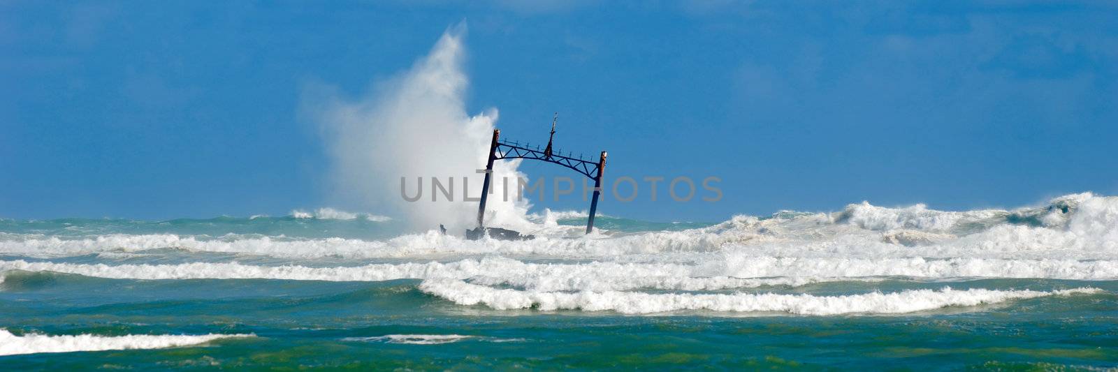 Storm at sea and ship wreck by cfoto