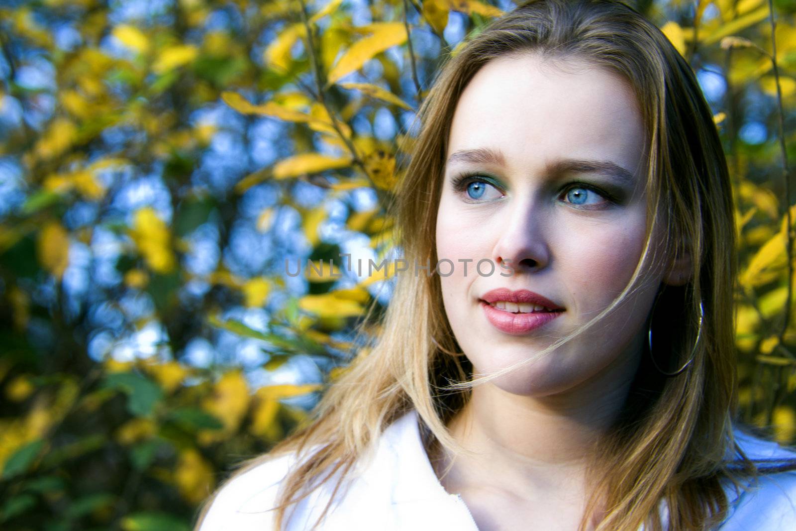 Outside portrait of a beautyful model