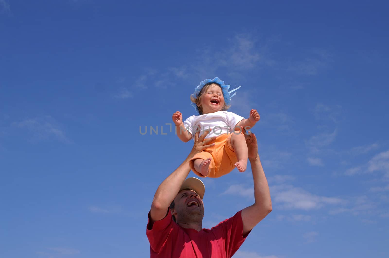 baby and sky10 by Arkadiusz