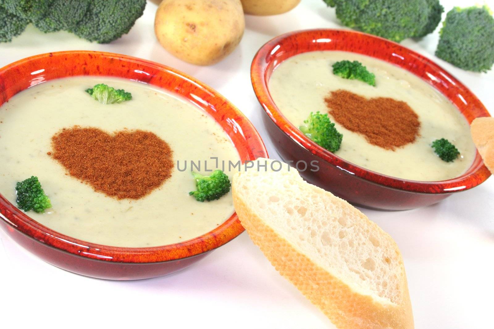 Broccoli soup with fresh broccoli and nutmeg