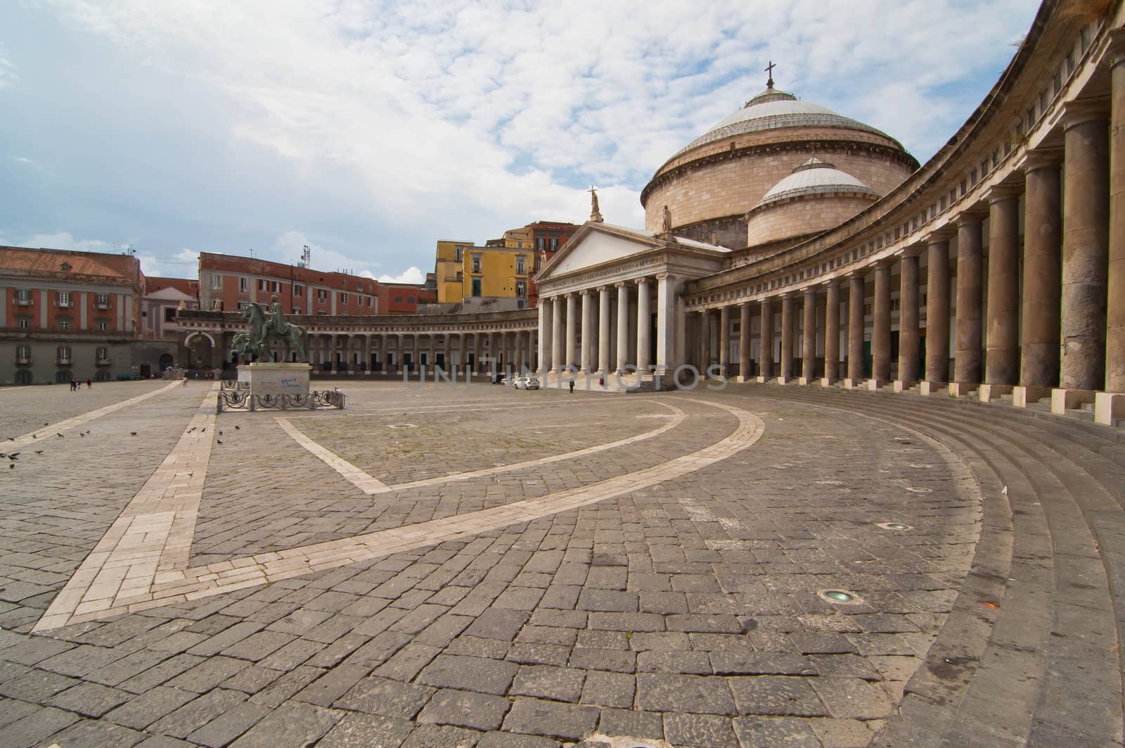 view and details of piazza plebiscito in naples, italy