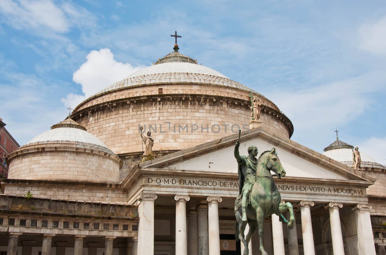 view and details of piazza plebiscito in naples, italy
