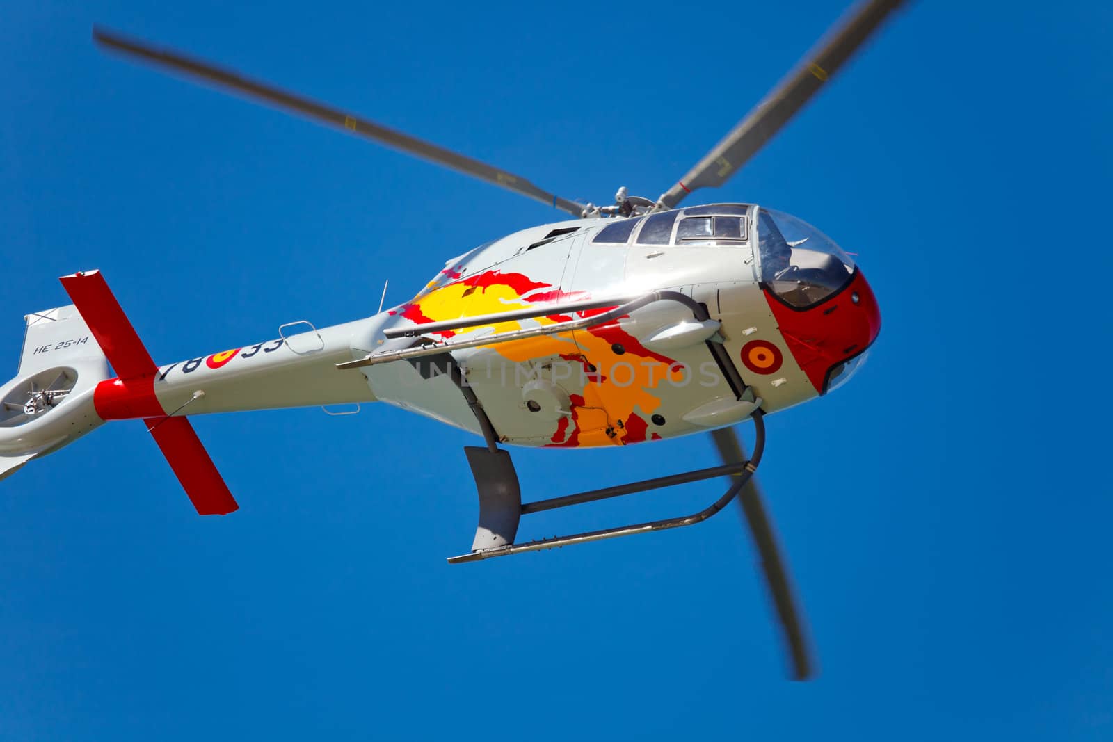 CADIZ, SPAIN-SEP 10: Helicopters of the Patrulla Aspa taking part in an test on the 3rd airshow of Cadiz on Sep 10, 2010, in Cadiz, Spain