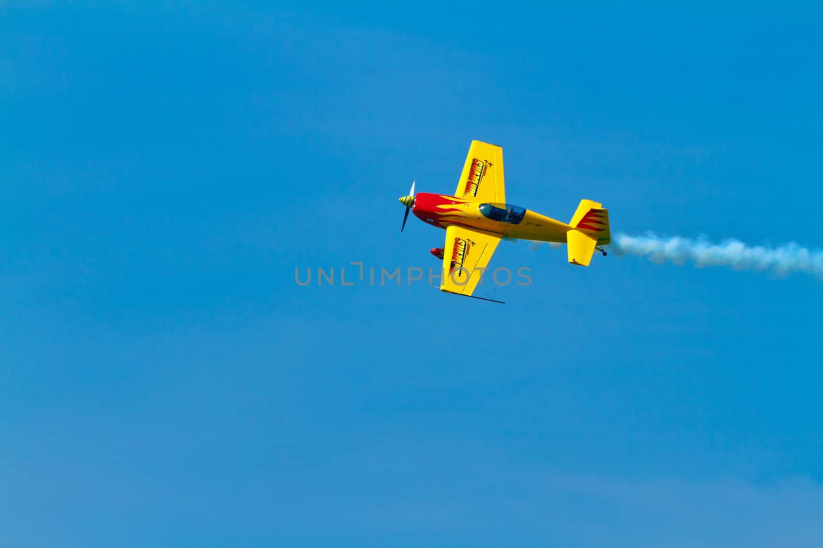 CADIZ, SPAIN-SEP 11: Aircraft Extra 300S of Melissa Pemberton taking part in an exhibition on the 4th airshow of Cadiz on Sep 11, 2011, in Cadiz, Spain