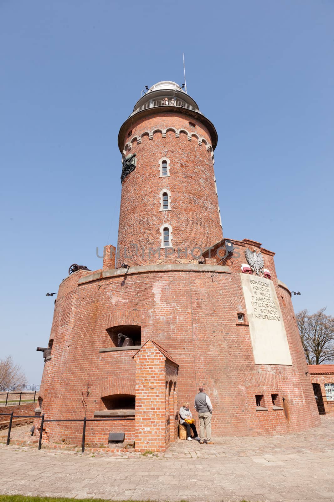 The lighthouse was built in 1945 on the ruins of the fort from the eighteenth century.